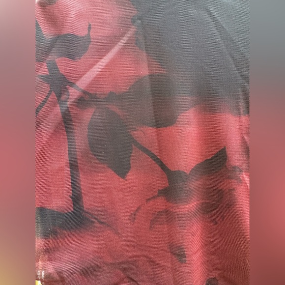 Stradivarius mesh maxi dress in dark floral - Picture 8 of 10